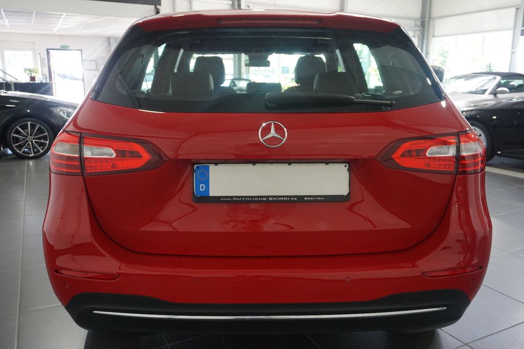 Mercedes-Benz B 180 2019