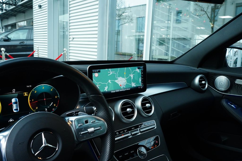 Mercedes-Benz C 300 2021