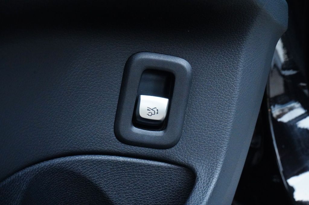 Mercedes-Benz C 300 2021