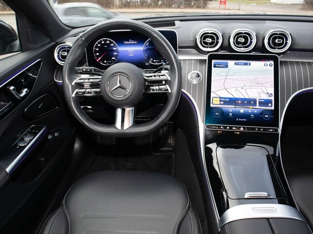 Mercedes-Benz C 300 2023