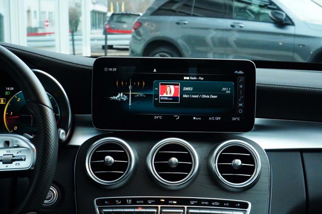 Mercedes-Benz C 300 2021