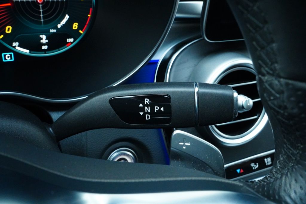 Mercedes-Benz C 300 2021