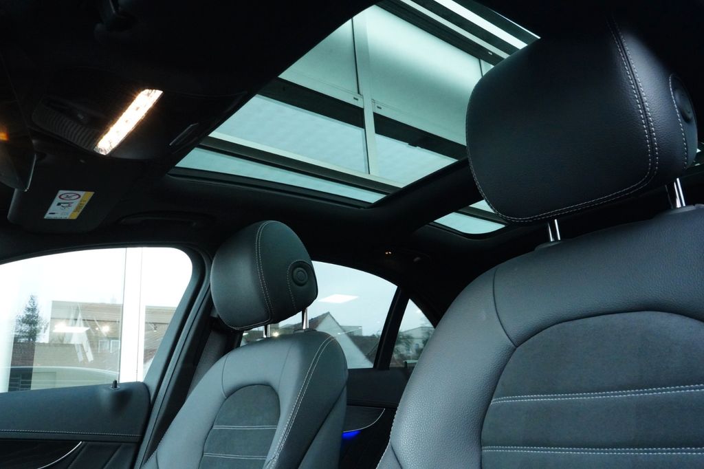 Mercedes-Benz C 300 2021