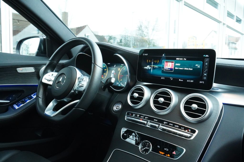 Mercedes-Benz C 300 2021
