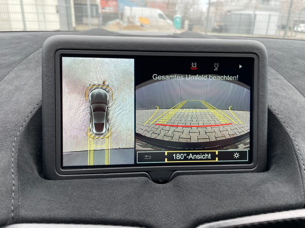 Aston Martin V8 Vantage 2018