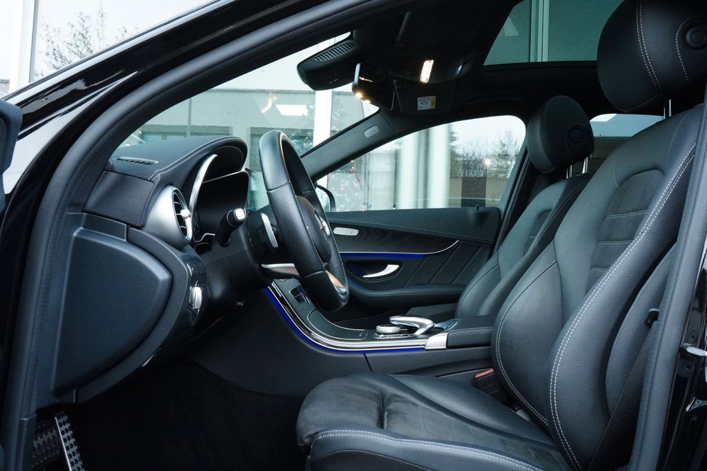 Mercedes-Benz C 300 2021