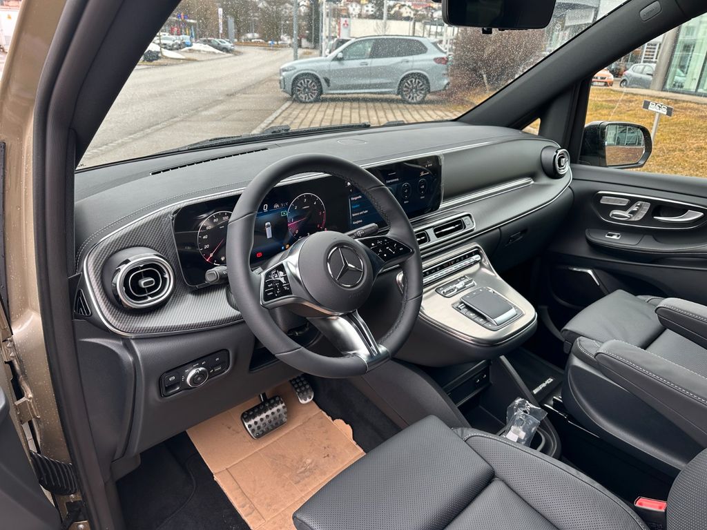 Mercedes-Benz V 300 2025