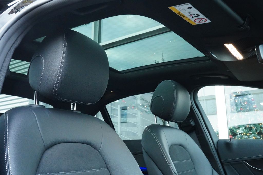 Mercedes-Benz C 300 2021