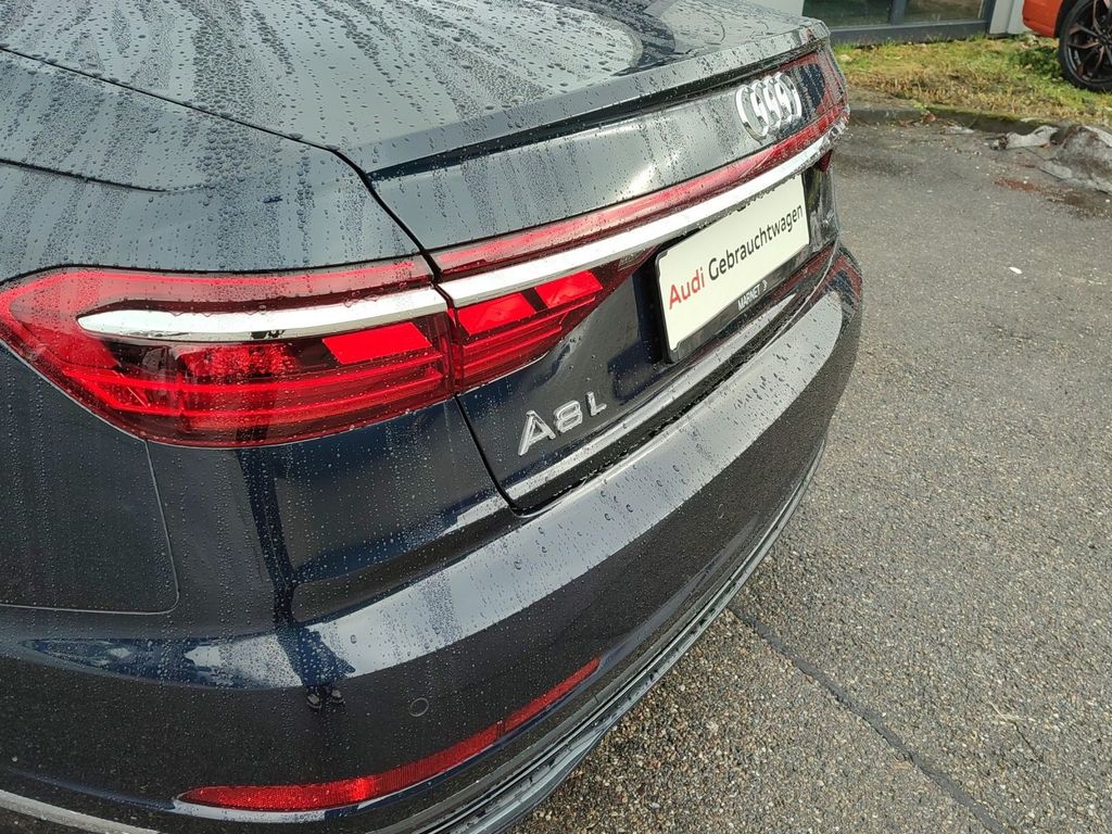 Audi A8 2022