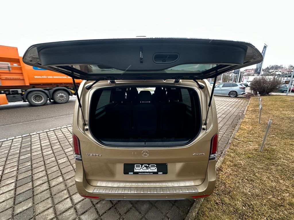 Mercedes-Benz V 300 2025
