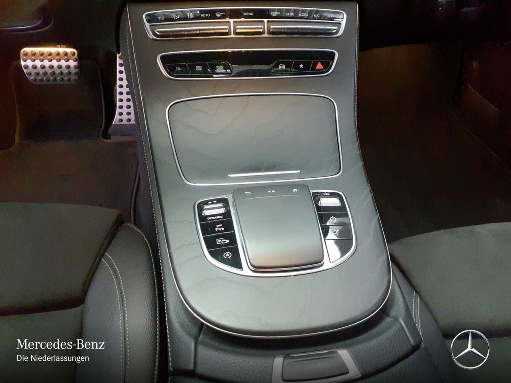 Mercedes-Benz E 220 2022