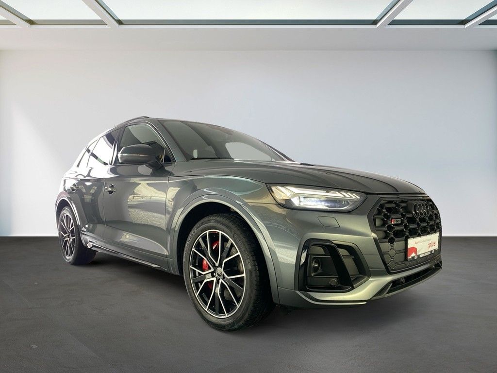 Audi SQ5 2022