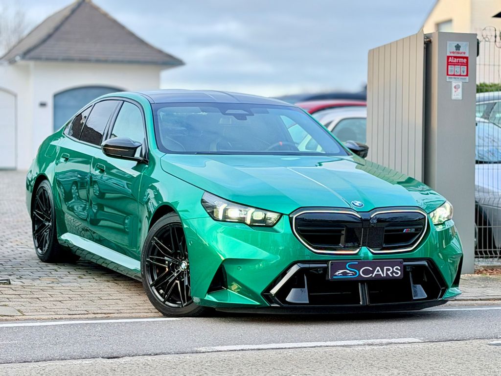 BMW M5 2025