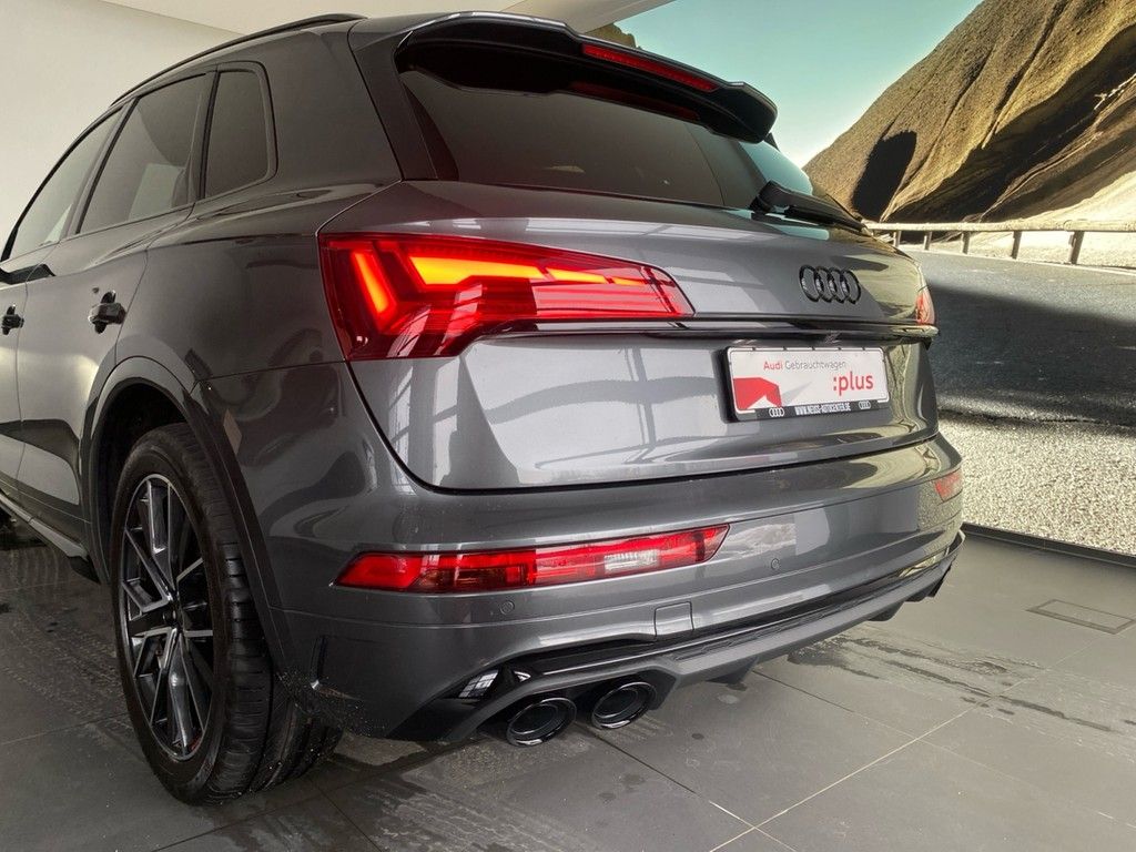 Audi SQ5 2022