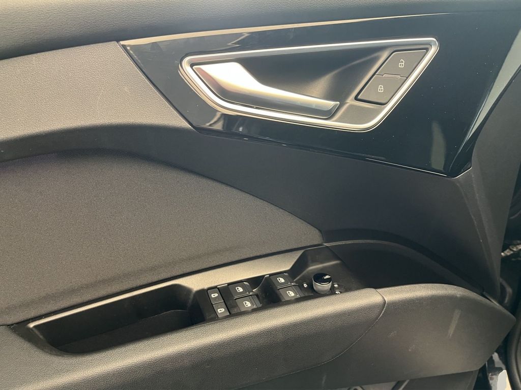 Audi Q4 e-tron 2023