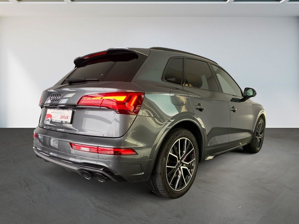 Audi SQ5 2022