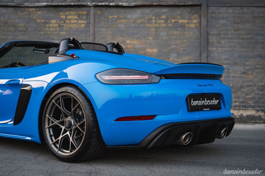 Porsche Cayman