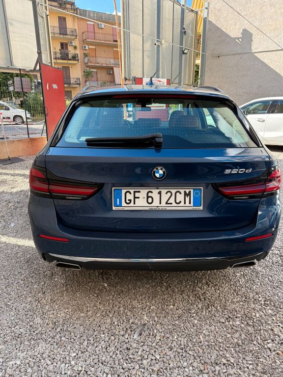 BMW 520 2021