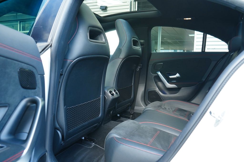 Mercedes-Benz CLA 220 2021