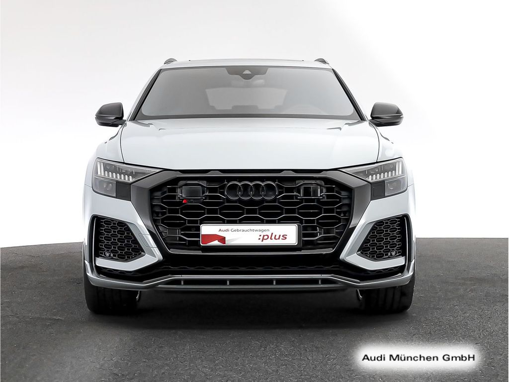 Audi RSQ8 2022