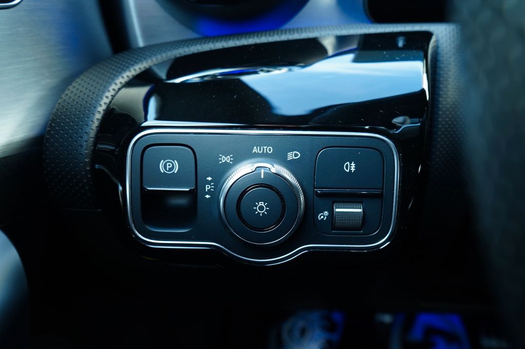 Mercedes-Benz CLA 220 2021