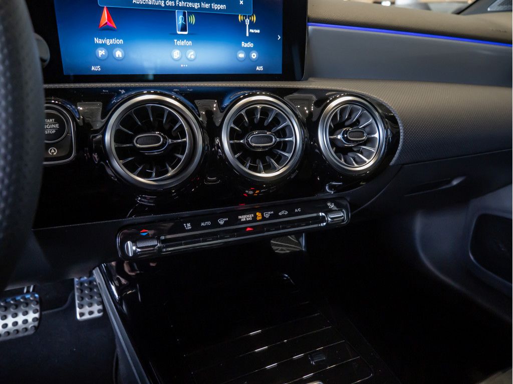 Mercedes-Benz A 250 2025