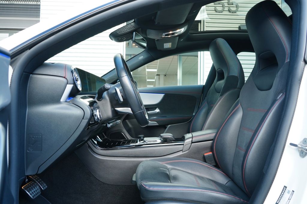 Mercedes-Benz CLA 220 2021