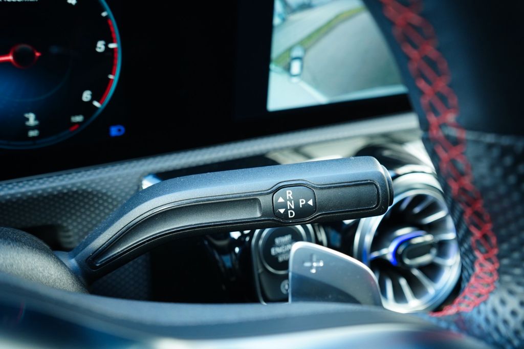 Mercedes-Benz CLA 220 2021