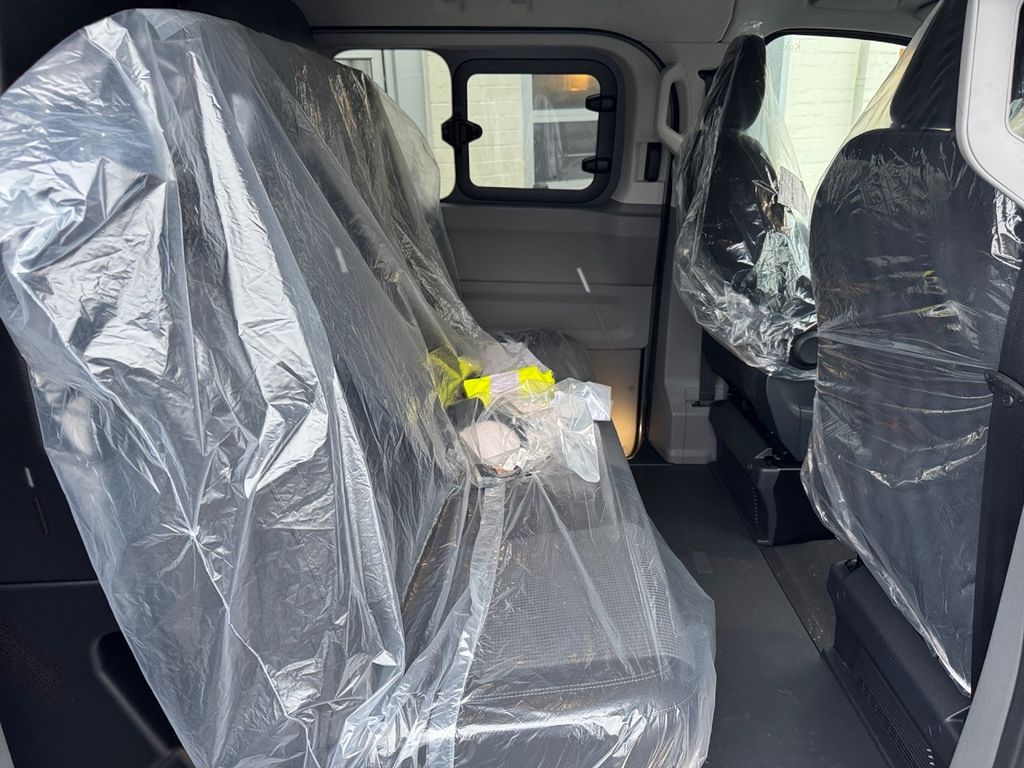 Volkswagen T7 Transporter