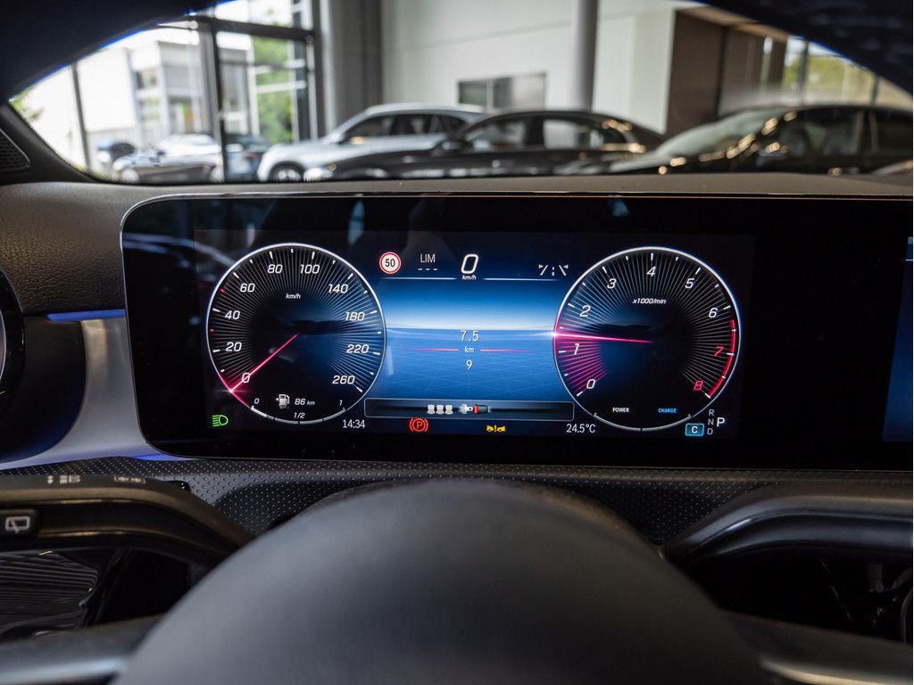 Mercedes-Benz A 250 2025