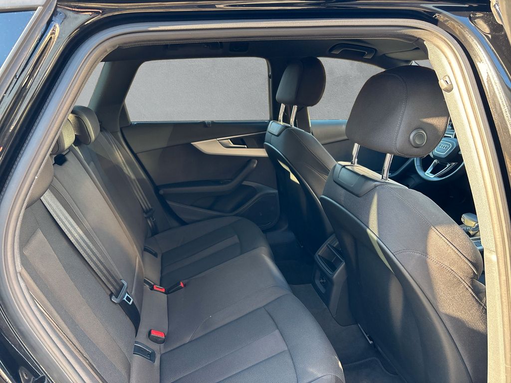 Audi A4 Allroad 2023