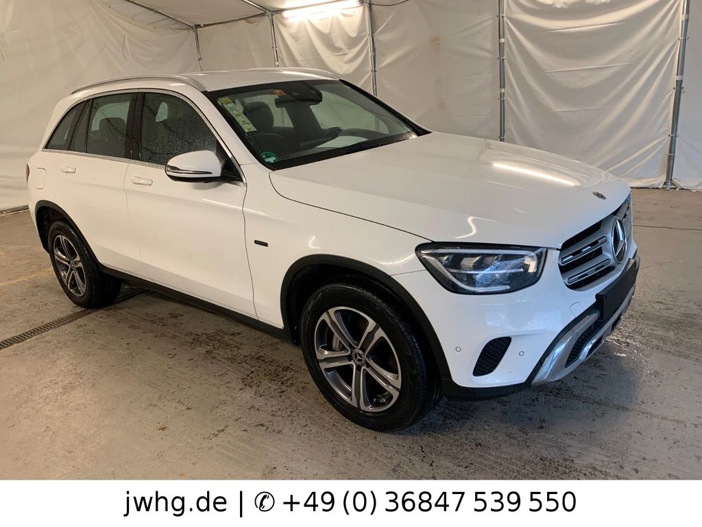 Mercedes-Benz GLC 300 2021