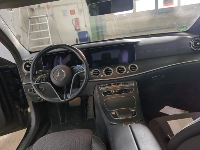 Mercedes-Benz E 300 2021