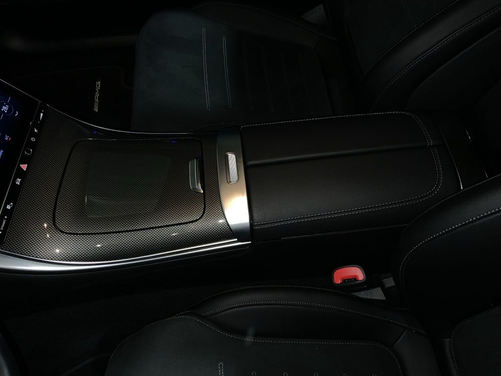 Mercedes-Benz C 220 2025