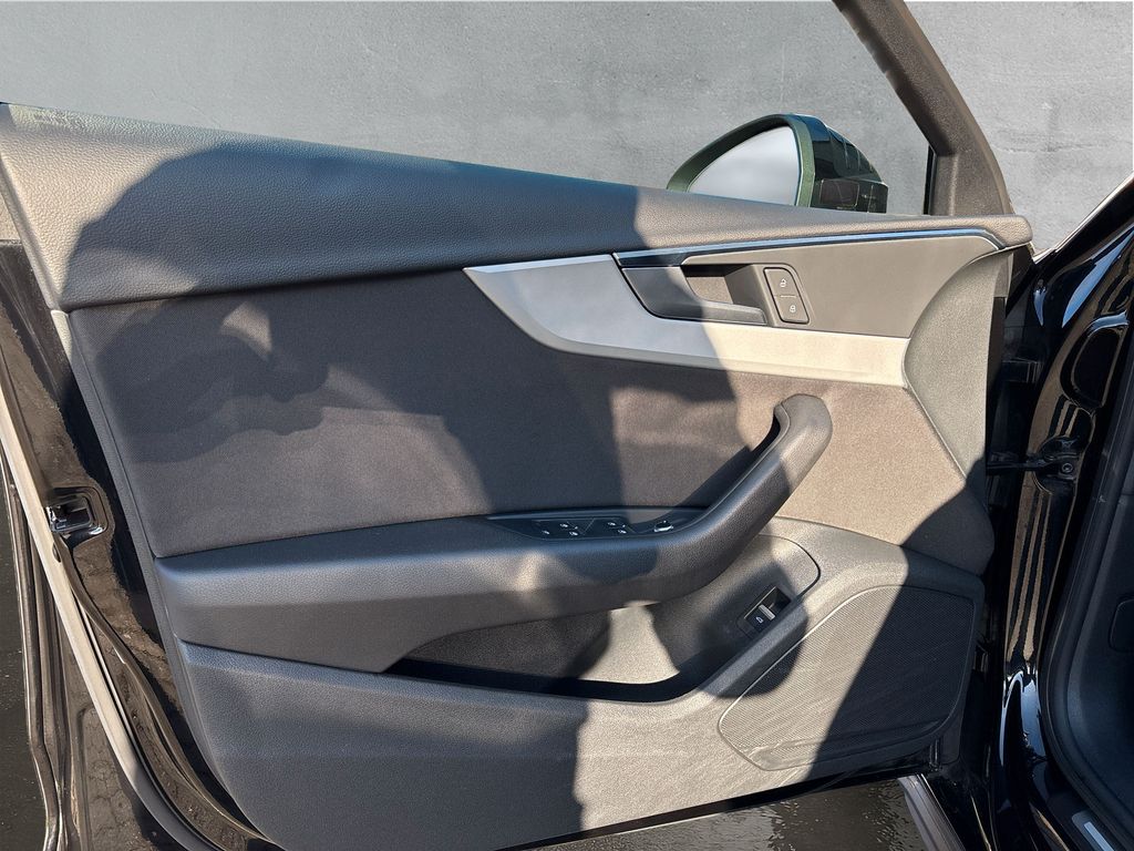 Audi A4 Allroad 2023