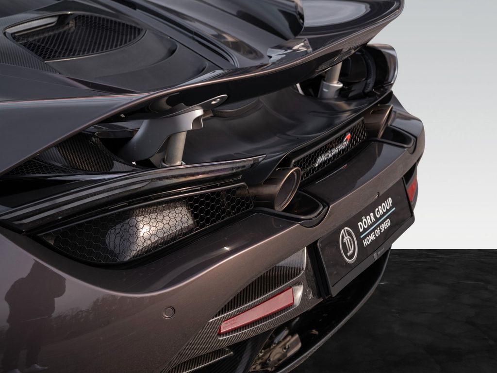 McLaren 720S 2017