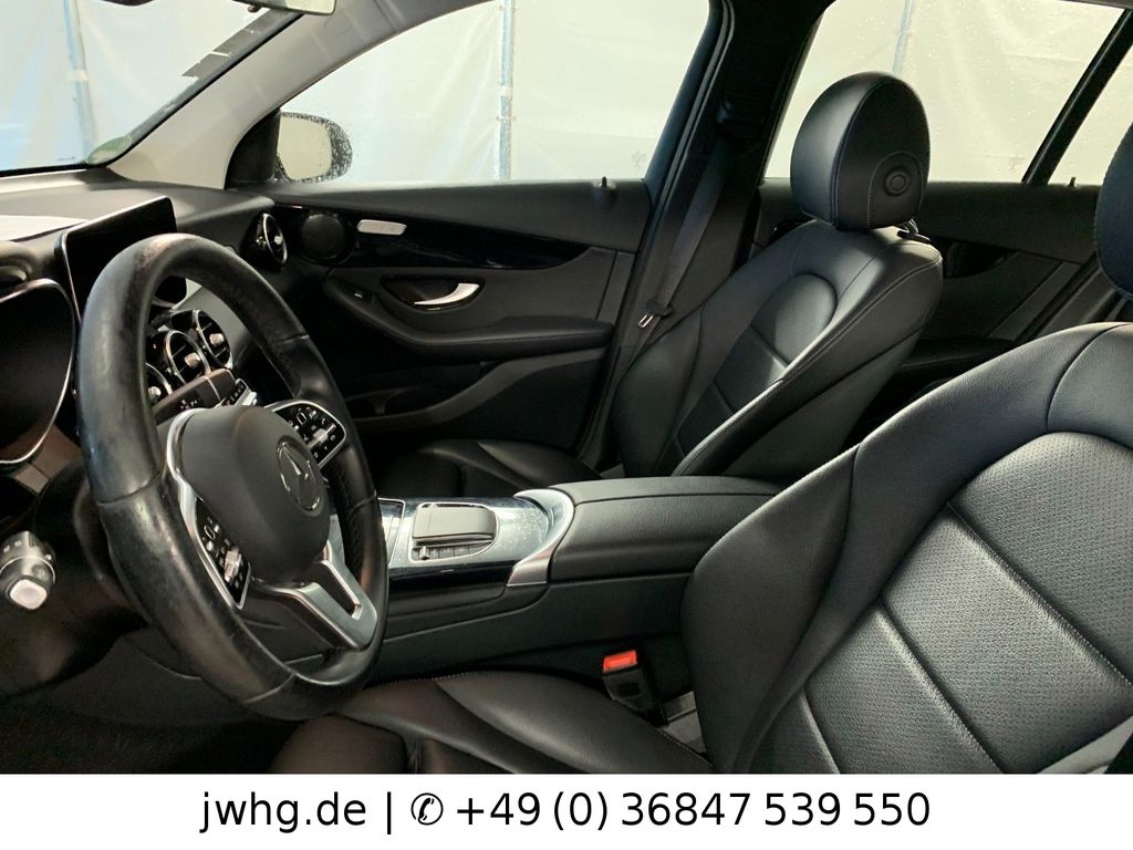 Mercedes-Benz GLC 300 2021