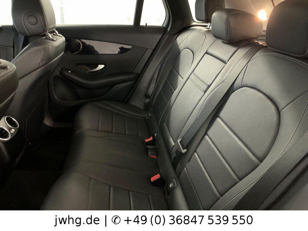 Mercedes-Benz GLC 300 2021