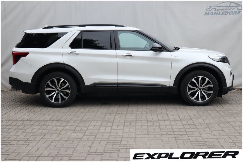 Ford Explorer 2021