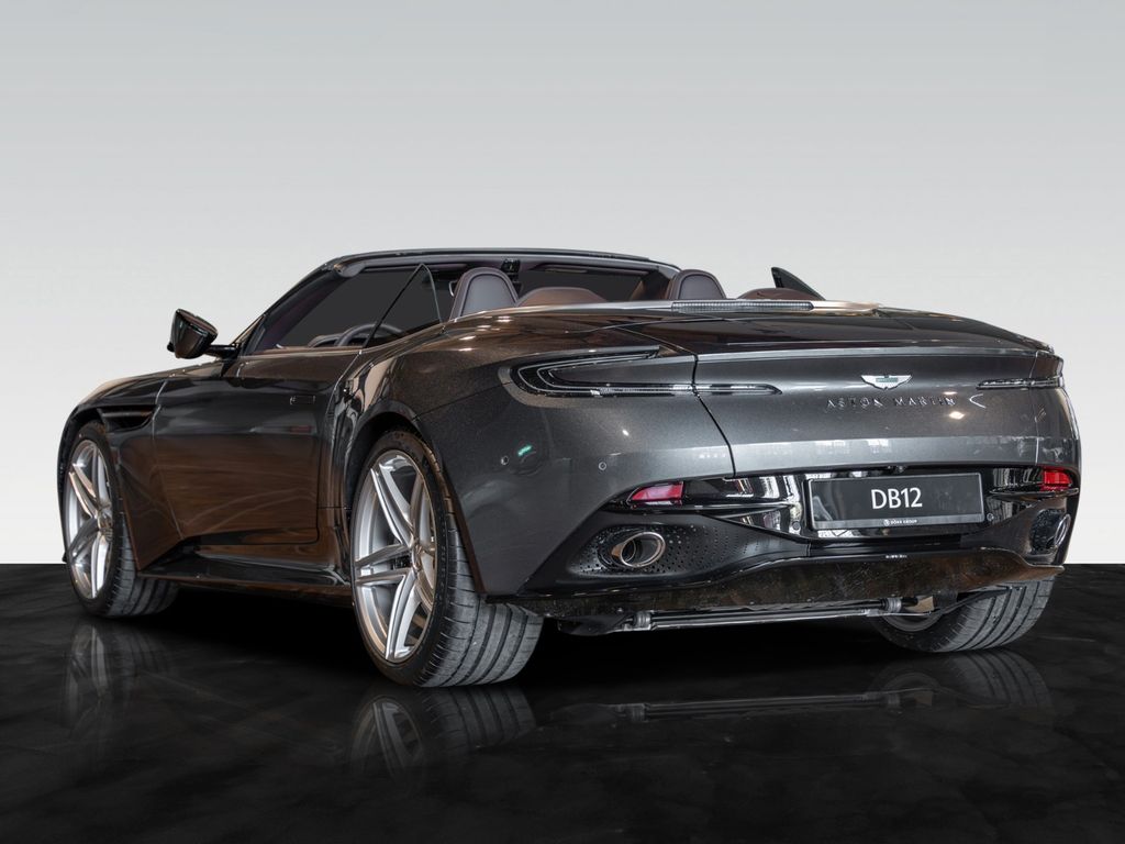 Aston Martin DB11 2026