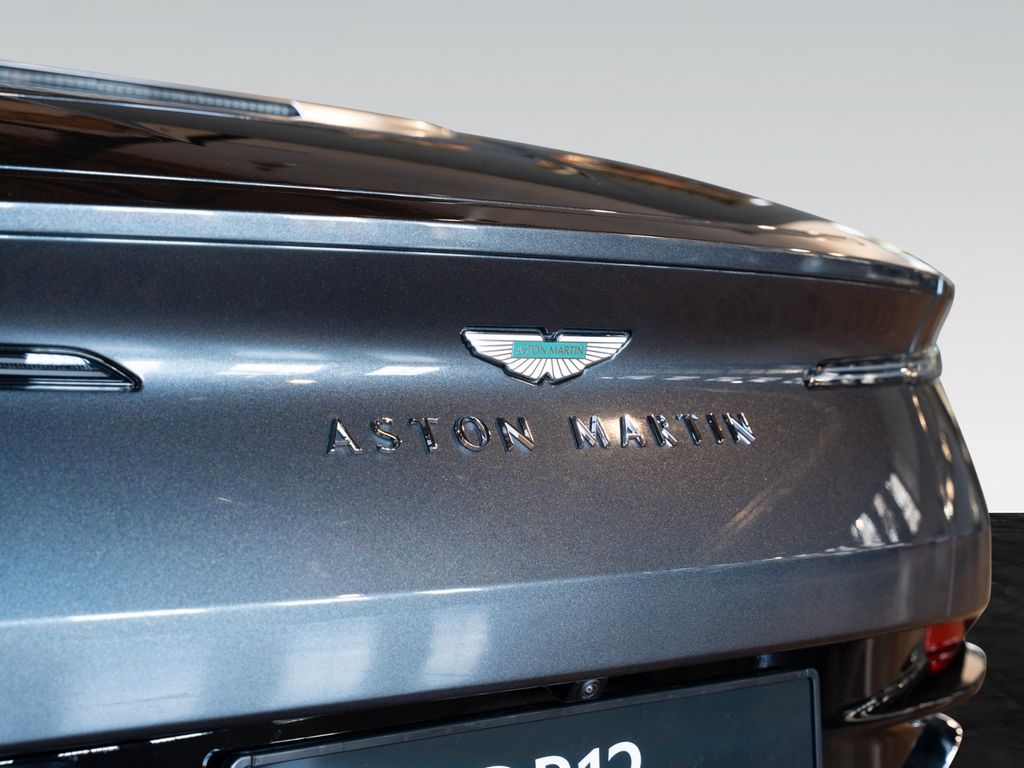 Aston Martin DB11 2026