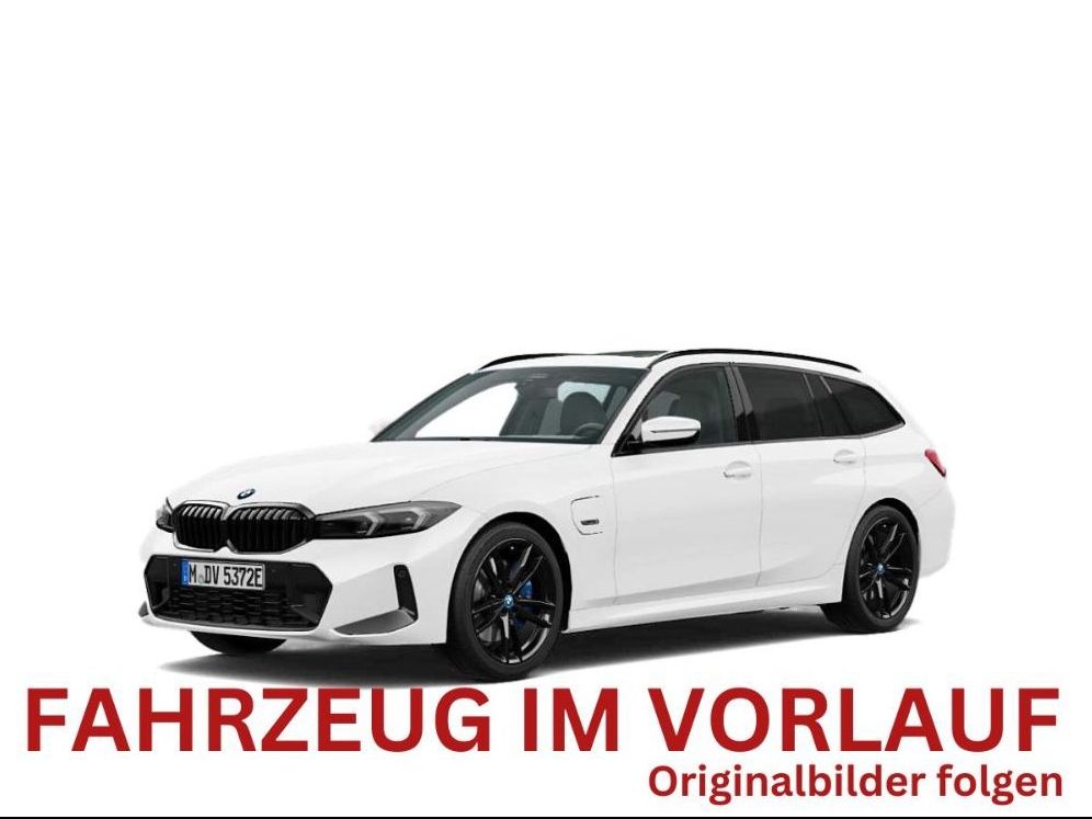 BMW 330 2022