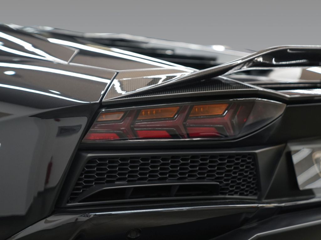 Lamborghini Aventador 2018