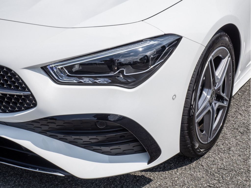 Mercedes-Benz CLA 220 2025