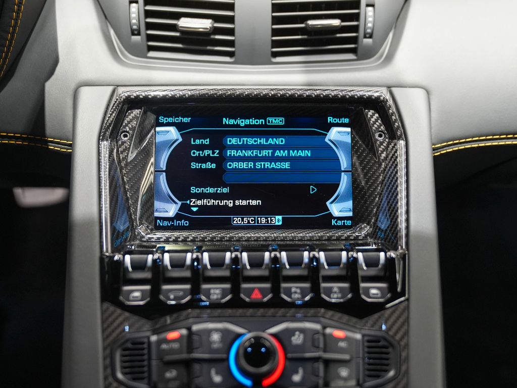 Lamborghini Aventador 2018