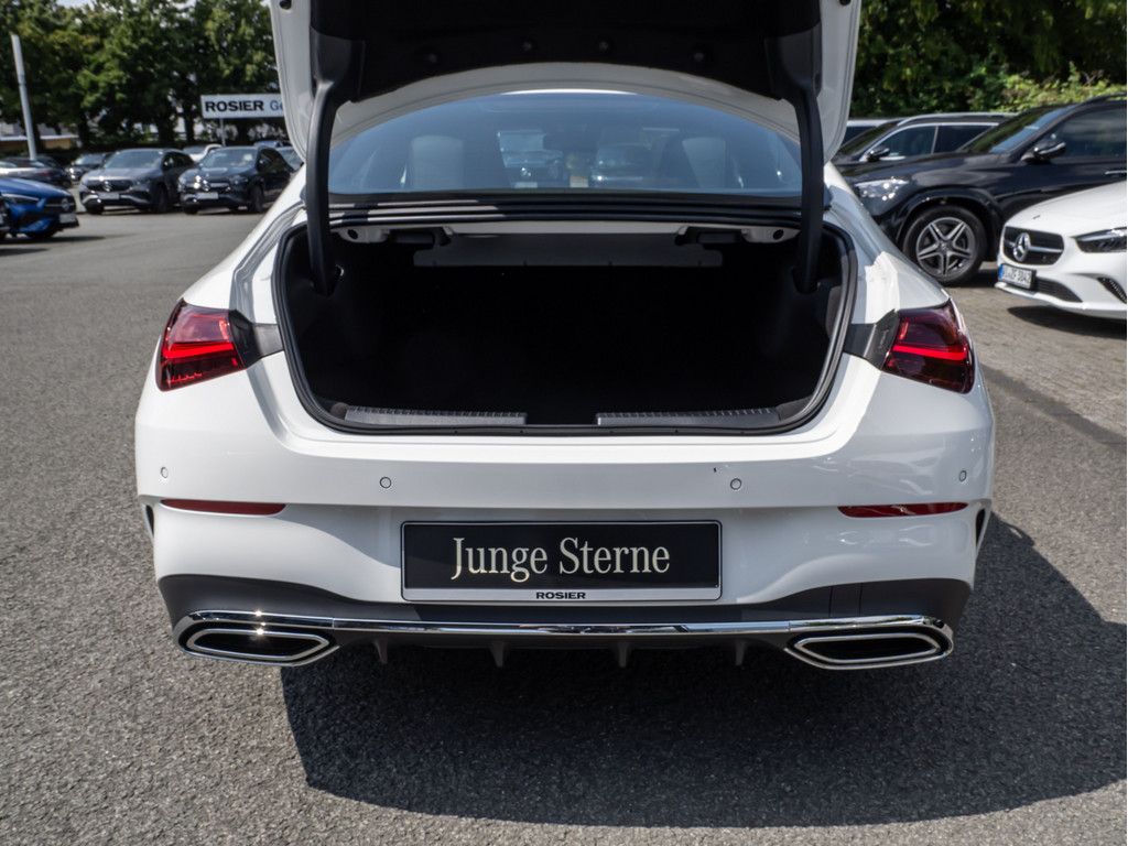 Mercedes-Benz CLA 220 2025