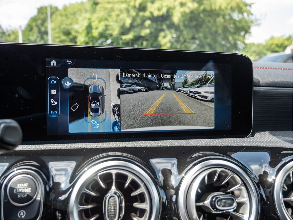 Mercedes-Benz CLA 220 2025