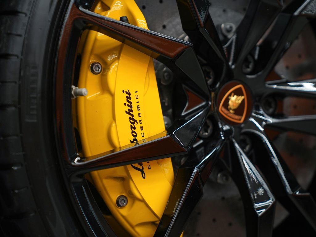 Lamborghini Aventador 2018