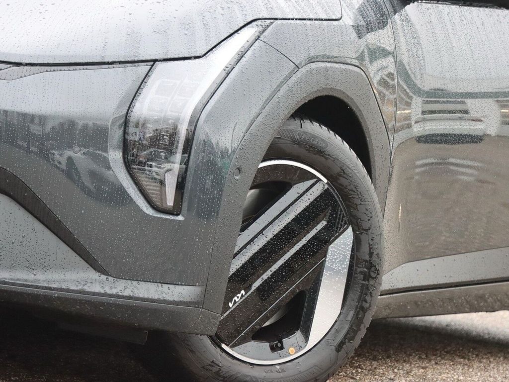 Kia EV4 2025