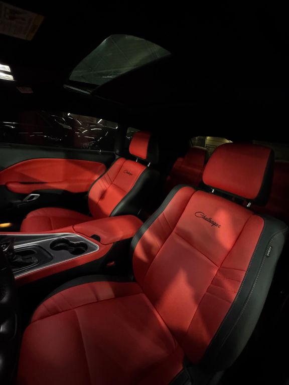 Dodge Challenger 2019